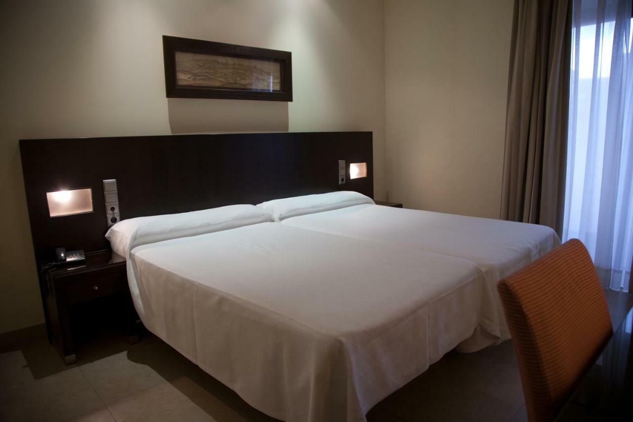 Hotel El Meson Torrijos Kültér fotó