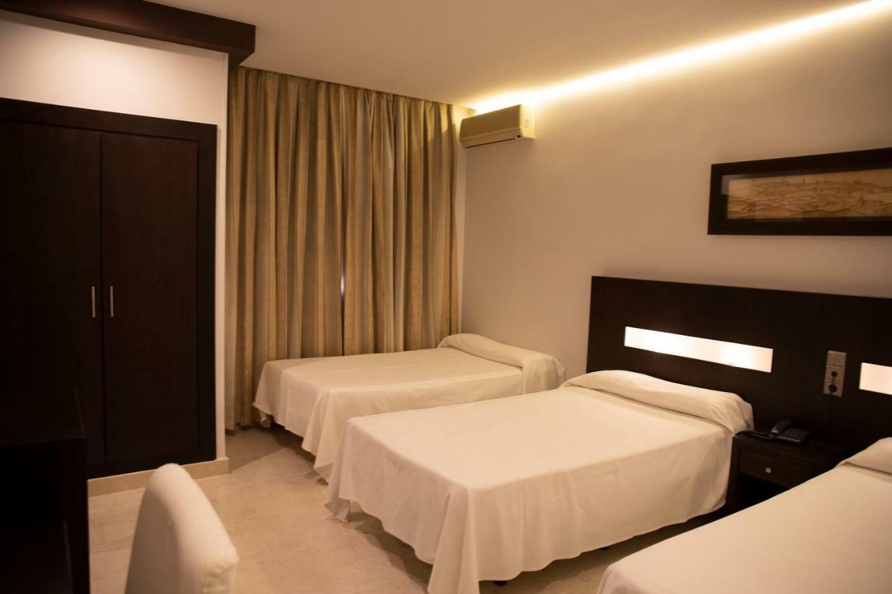 Hotel El Meson Torrijos Kültér fotó